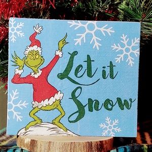 Hand Crafted Christmas Grinch Let It Snow Mini Wood Sign/Tiered Tray Decor